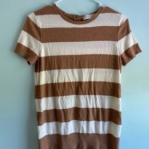 Women’s striped very light weight short sleeved sweater/T-shirt by LOFT size S
